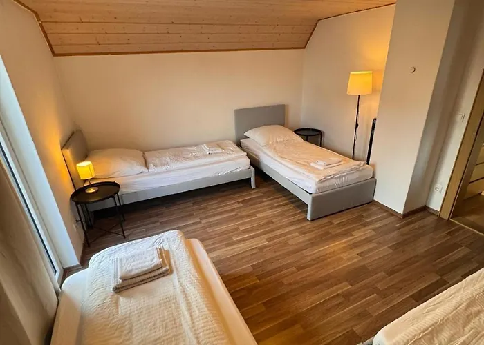 Bavaria - Parken - Kueche - Balkon Appartement *